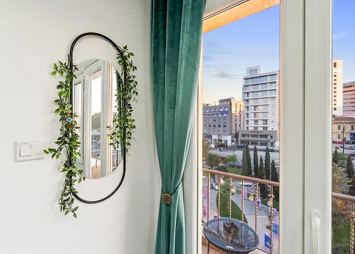 Heart Of - The Gem Nikósie